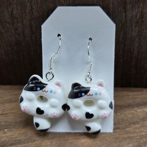 Kawaii Donut Cat Earrings Pierced Black White Cat Cat Lady Dangle Drop Jewelry